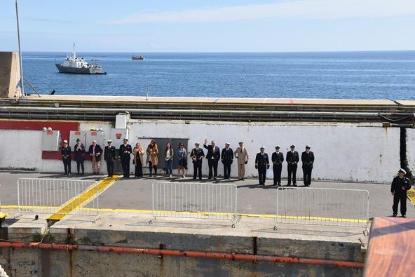 Que hace que una navaja sea «marinera» ? – LIGA NAVAL ARGENTINA FILIAL LUJAN